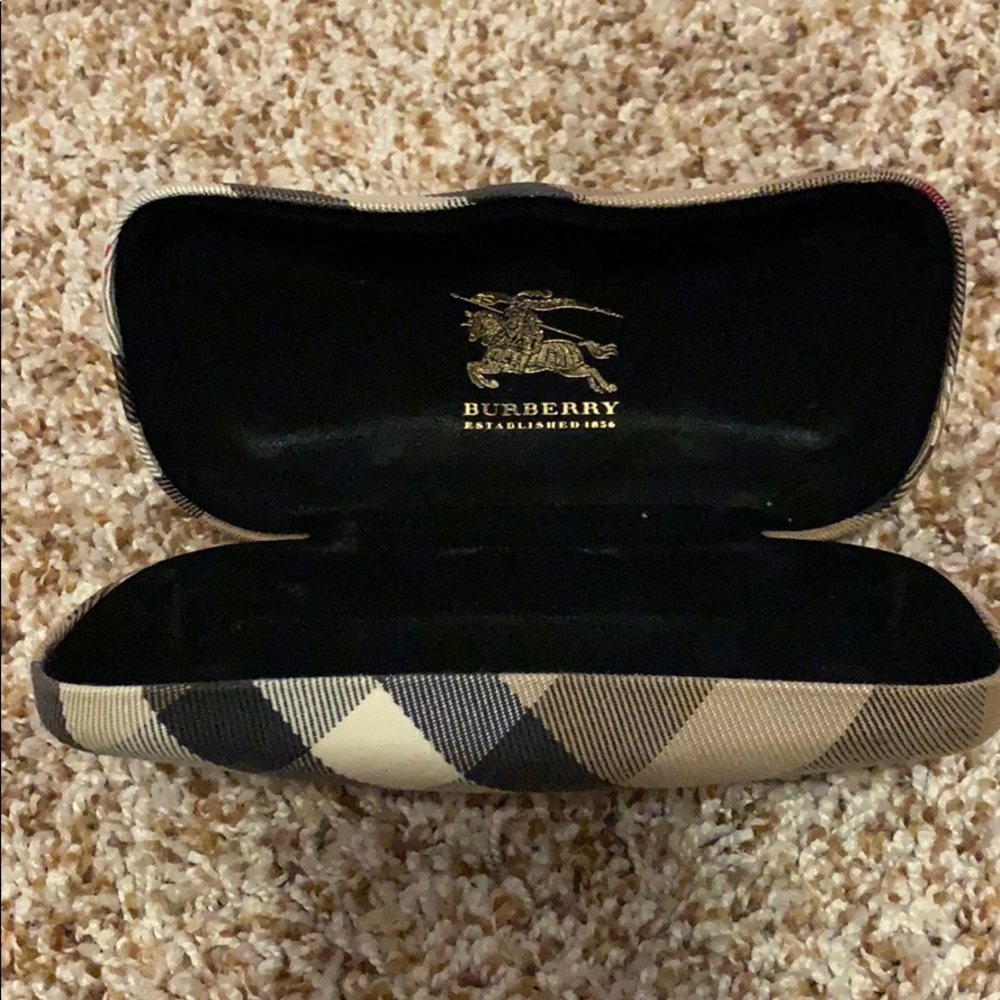 Burberry sunglasses case